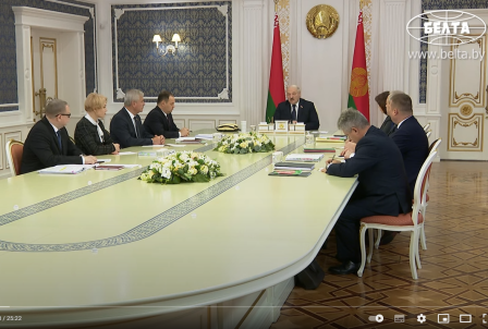 Как изменится работа Правительства и нормативная правовая база Беларуси? Президент Александр Лукашенко озвучил свои требования