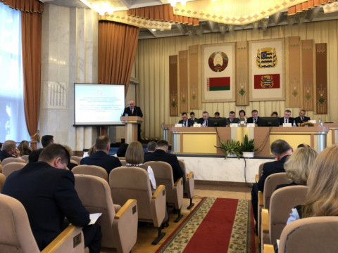 Выступление с отчетом председателя Могилевского облкомитета ПРиООС К.И.Теплякова