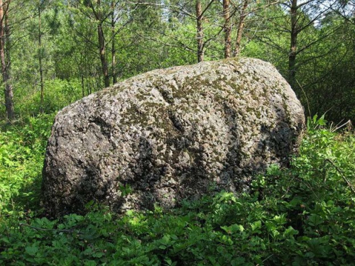 Bolshoj Kamen Jaslovichsky boulder