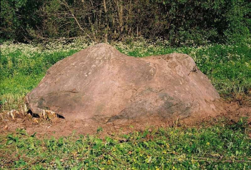 Bolshoj Kamen Poltoravshchinsky boulder