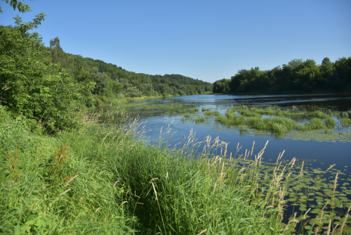 Krasnoharkovskaya water-gap