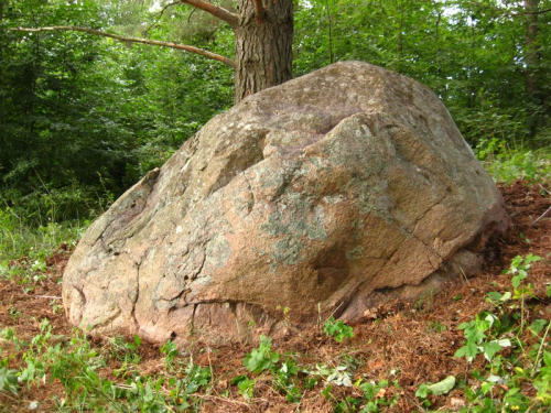 Aleksanrysky Bolshoj Kamen boulder