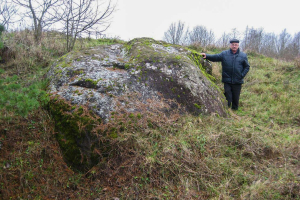 Bolshoj Kamen Zavlechansky boulder