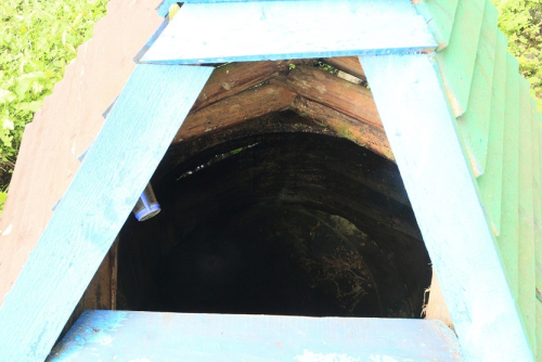 Svjataya Voda Dehtjarevskaya spring